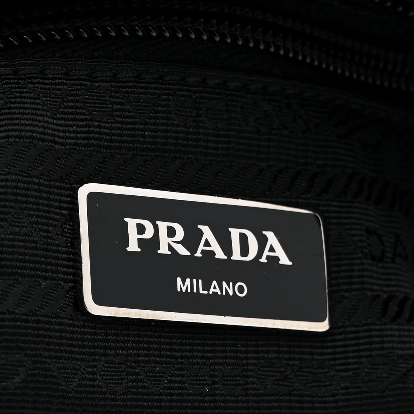 Tessuto Nylon Saffiano Flat Messenger Bag Black