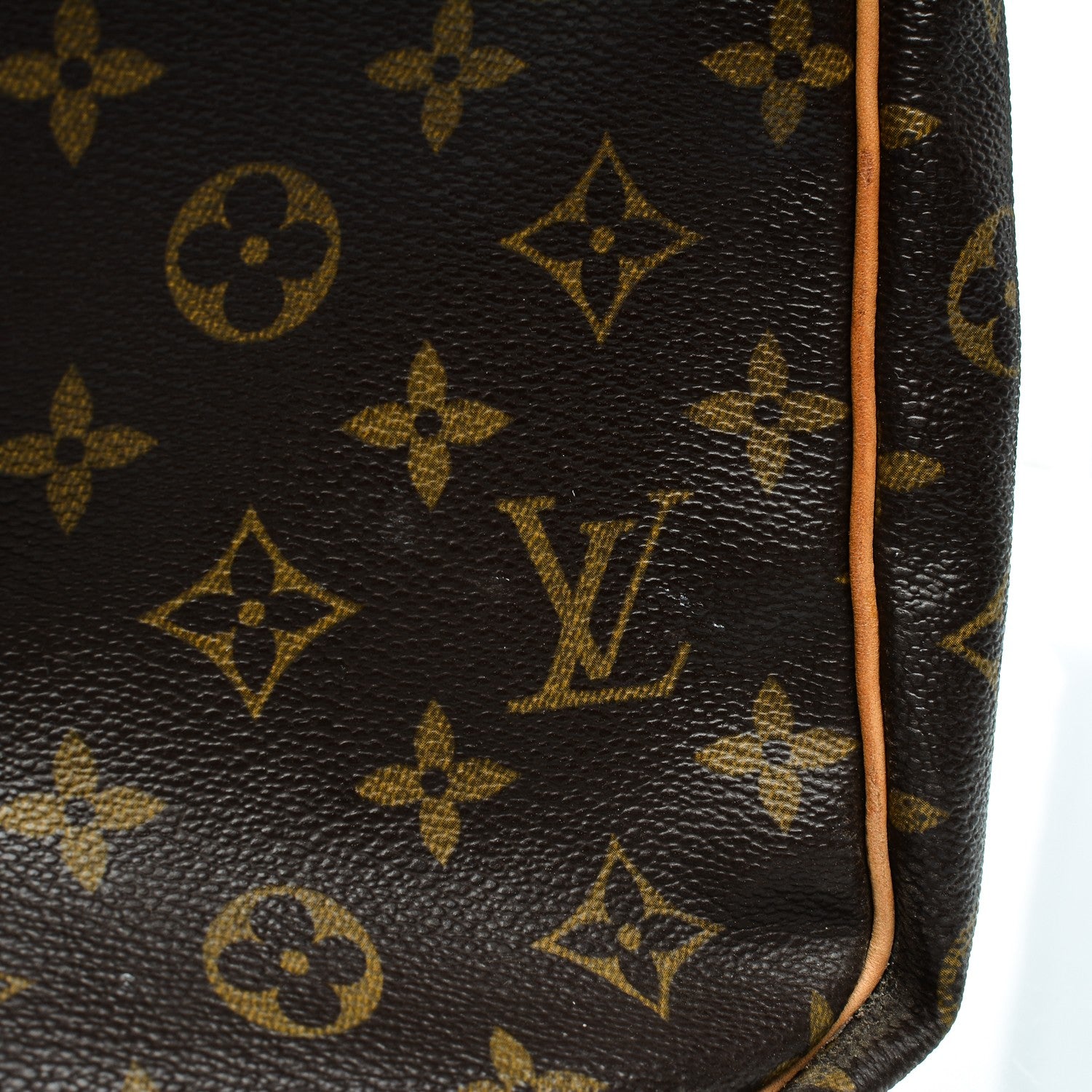 Louis Vuitton Monogram Keepall 50 11 of 18
