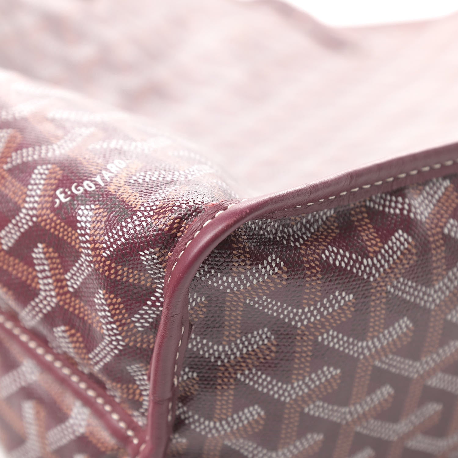 Goyard Goyardine Reversible Anjou PM Burgundy 21 of 24