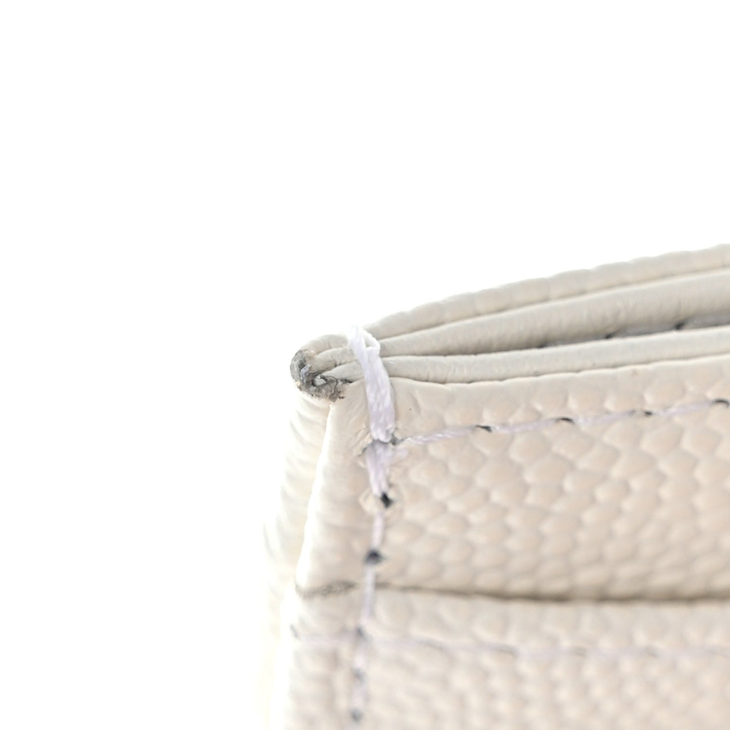 Caviar Quilted Card Holder White