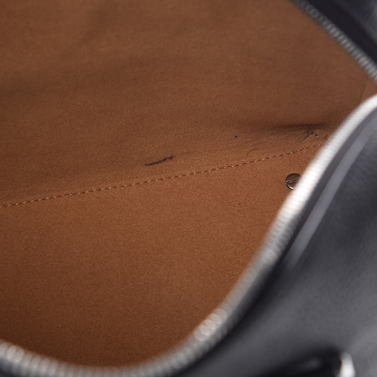 Grained Calfskin Medium Ella Boston Black