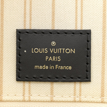 Louis Vuitton Monogram Giant Jungle Onthego GM Ivory 6 of 12