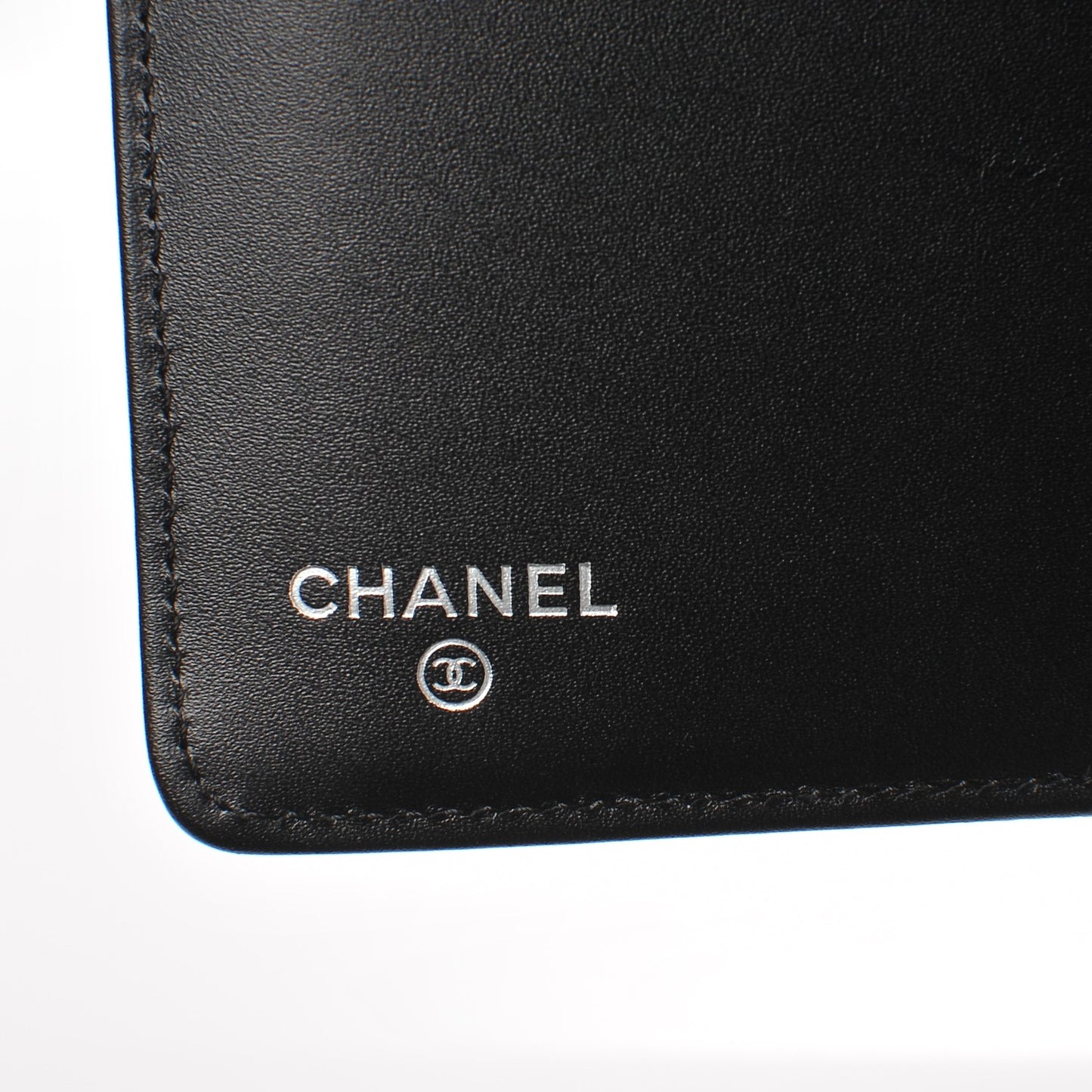 Caviar Timeless CC Yen Wallet Black
