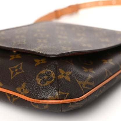 Louis Vuitton Monogram Musette Salsa 9 of 10