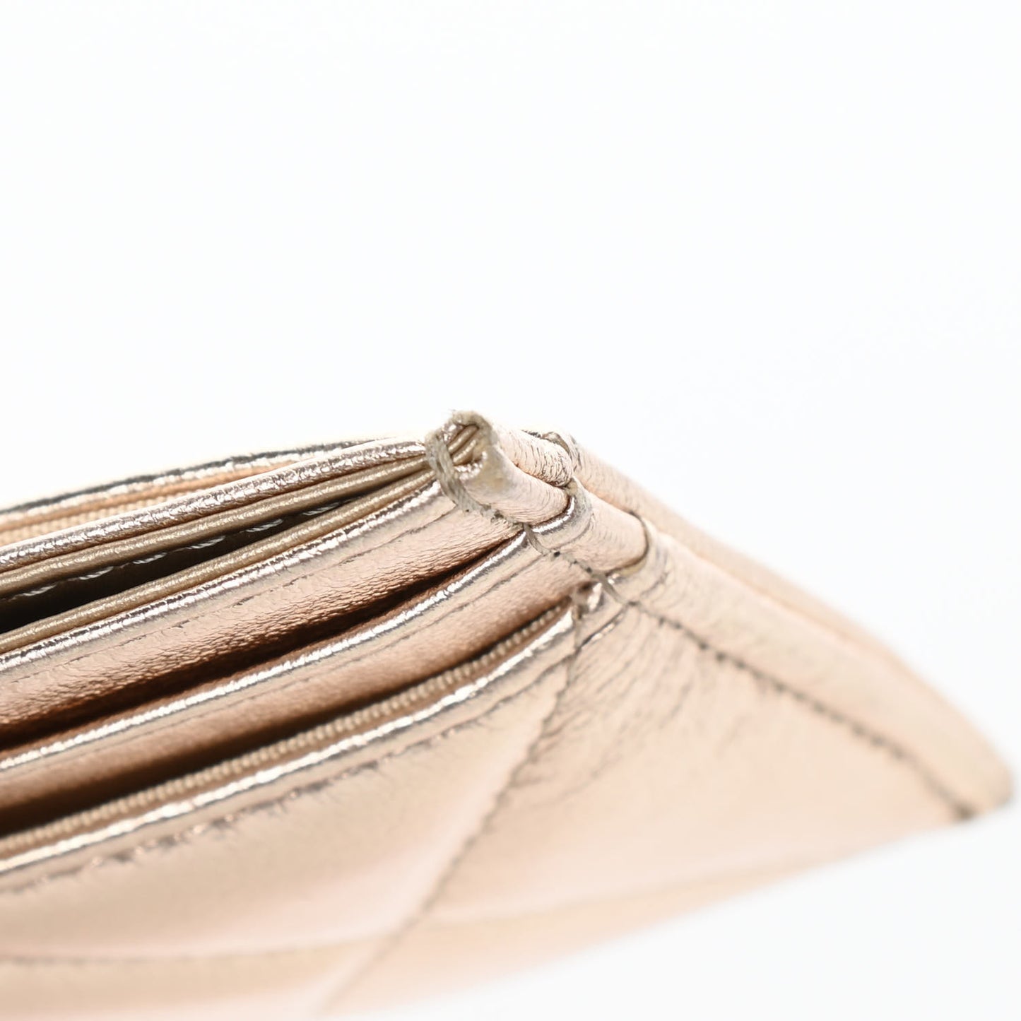 Metallic Goatskin Quilted Chanel 19 Card Holder Gold