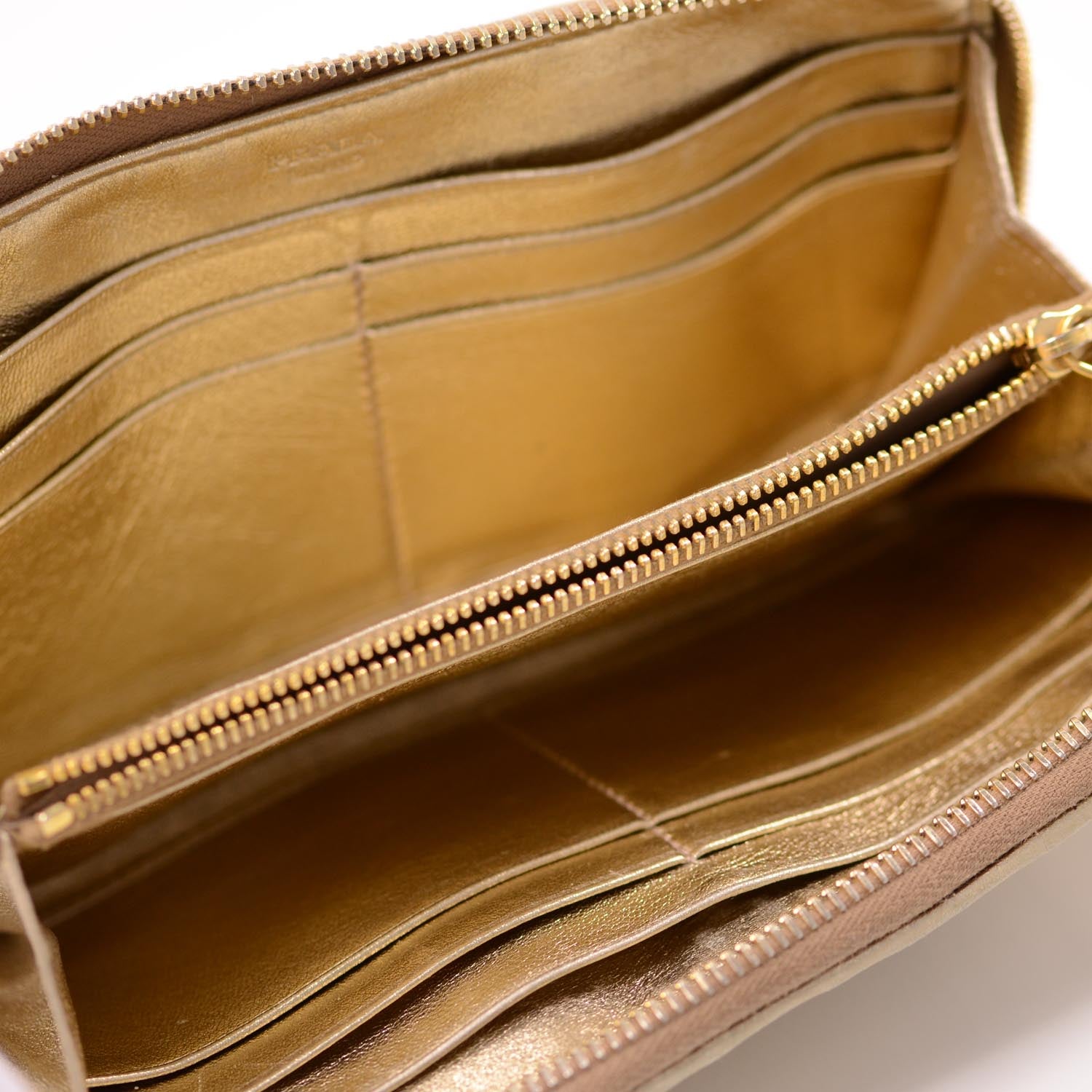 Prada Nappa Gaufre Wallet Platino 6 of 9