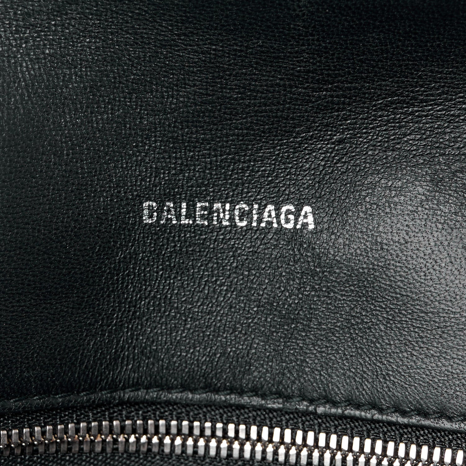 Balenciaga Pebbled Calfskin Logo Everyday Flap Chain Wallet Black 10 of 14