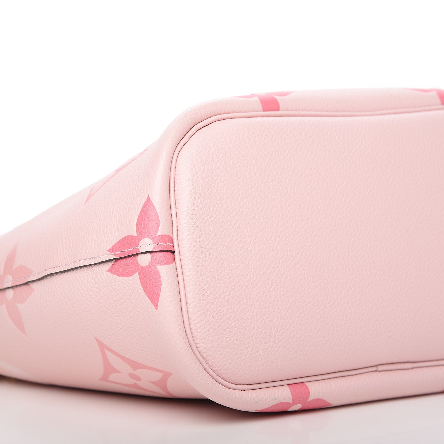 Louis Vuitton Empreinte Monogram Giant By The Pool Marshmallow Hobo PM Bouton De Rose 6 of 9