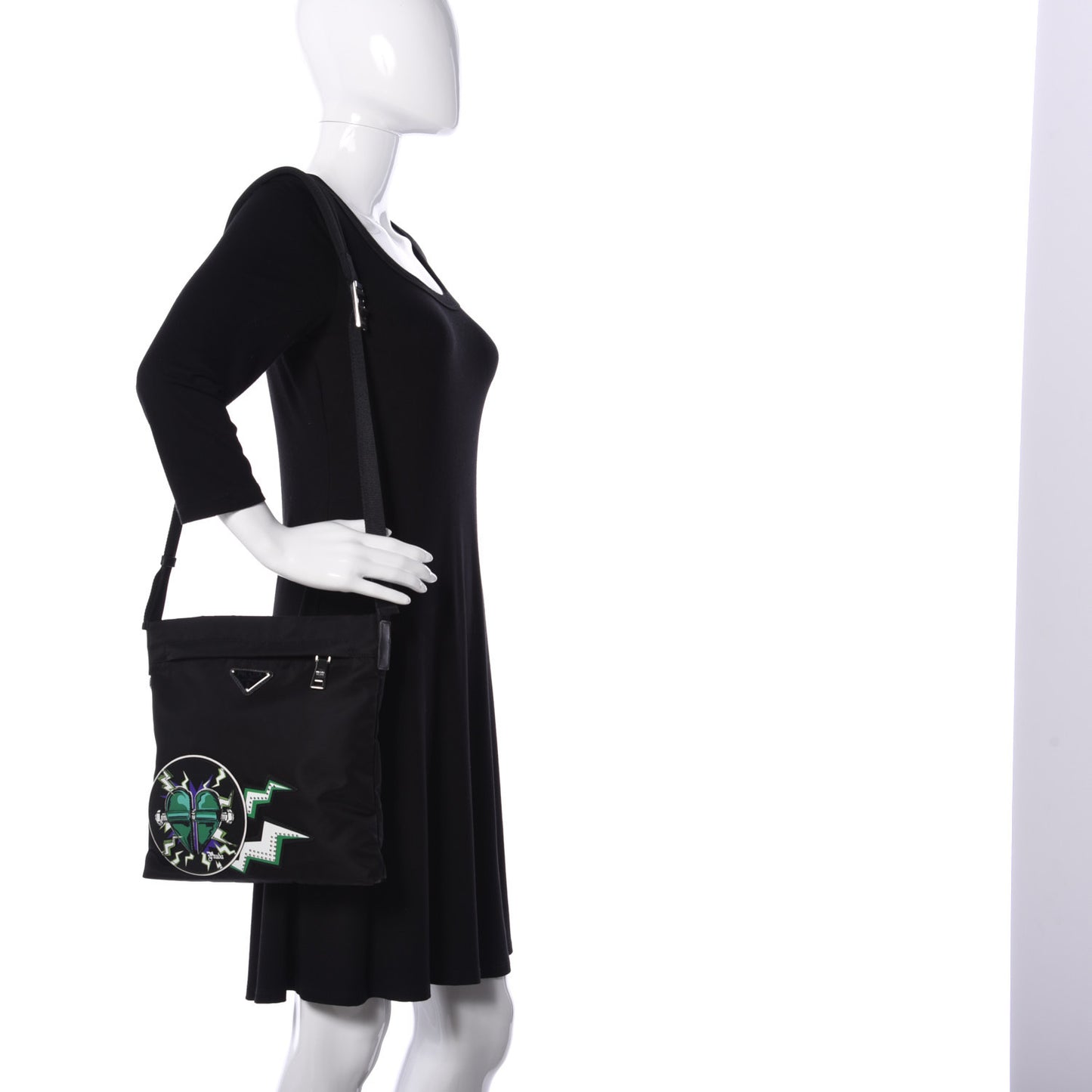 X UNIVERSAL STUDIOS Tessuto Nylon Montagna Frankenstein Heart Small Crossbody Bag Black Smeraldo