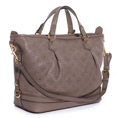 Louis Vuitton Mahina Stellar PM Poudre 3 of 8