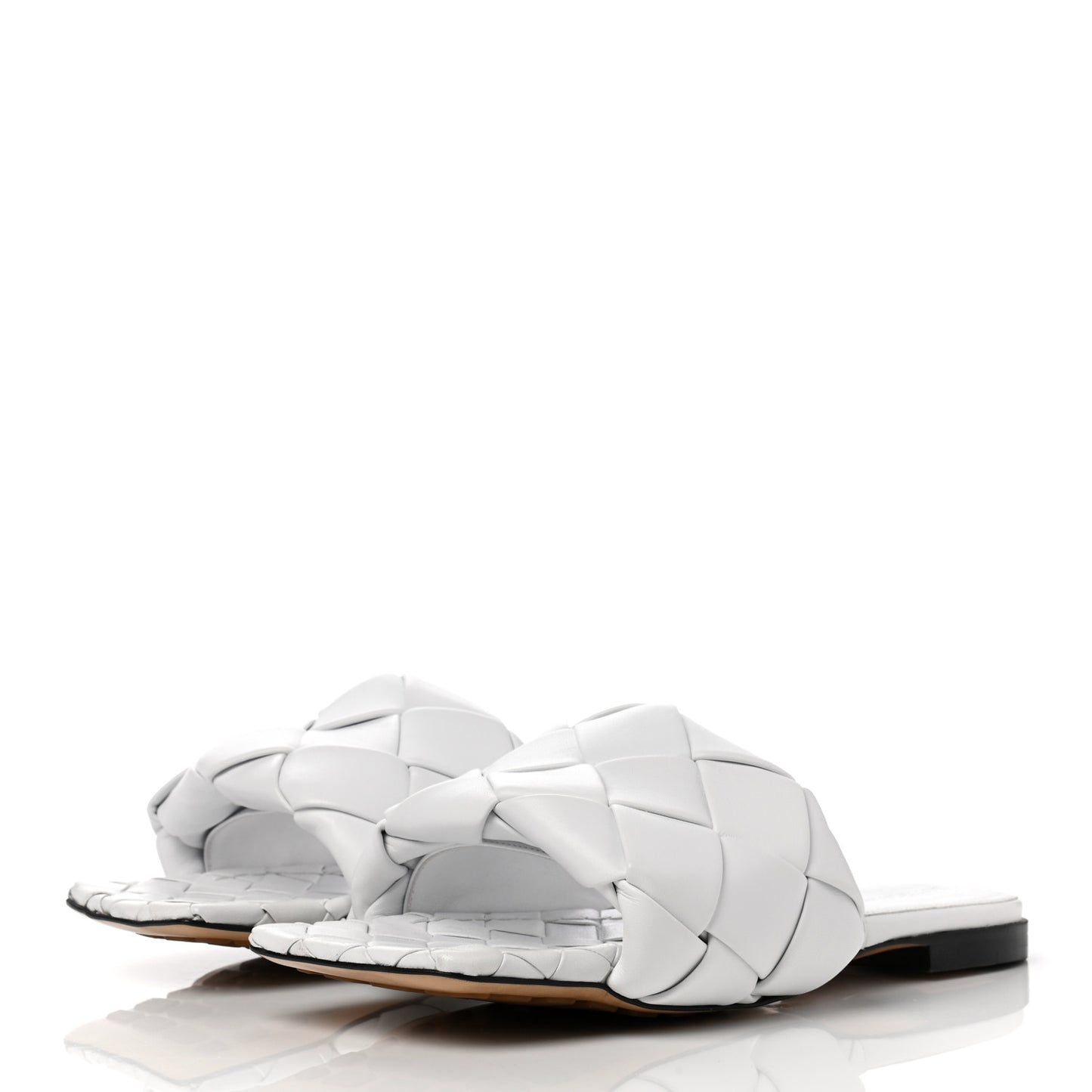 Nappa Maxi Intrecciato Lido Flat Sandals 38 Optic White