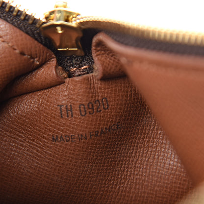 Louis Vuitton Monogram Papillon 26 6 of 16