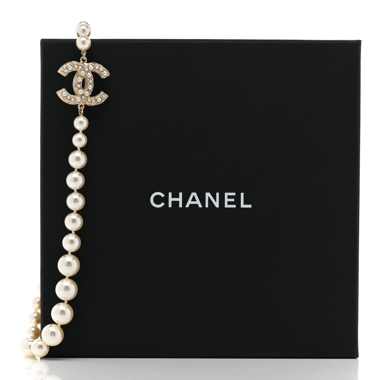 Pearl CC 100th Anniversary Necklace Light Gold