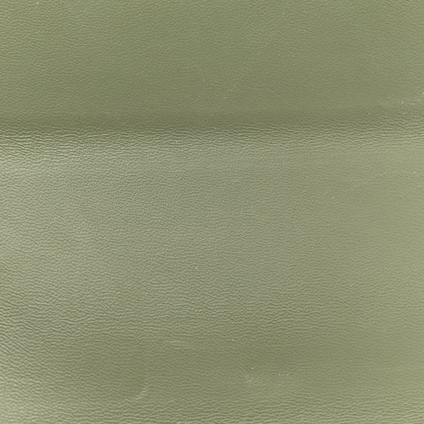 Box Calfskin 30 Montaigne Box Bag Mint Green