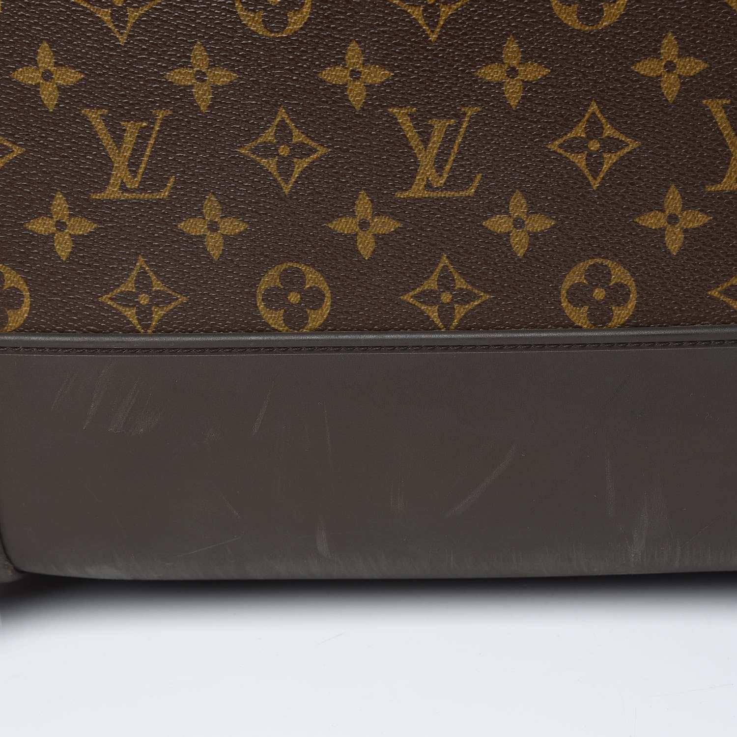 Louis Vuitton Monogram Pegase 50 14 of 19