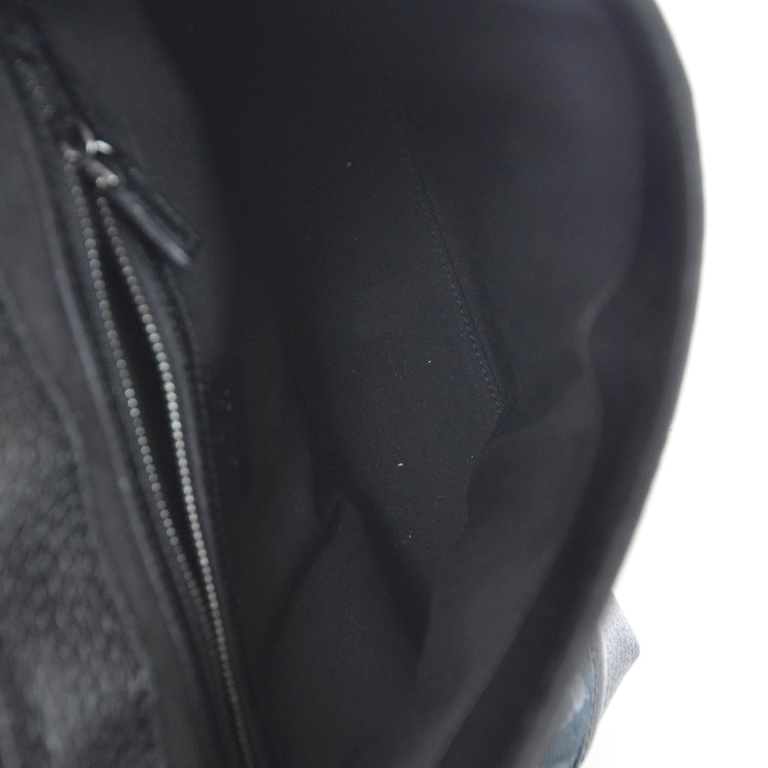 Gucci Monogram Treasure Flap Black 6 of 8