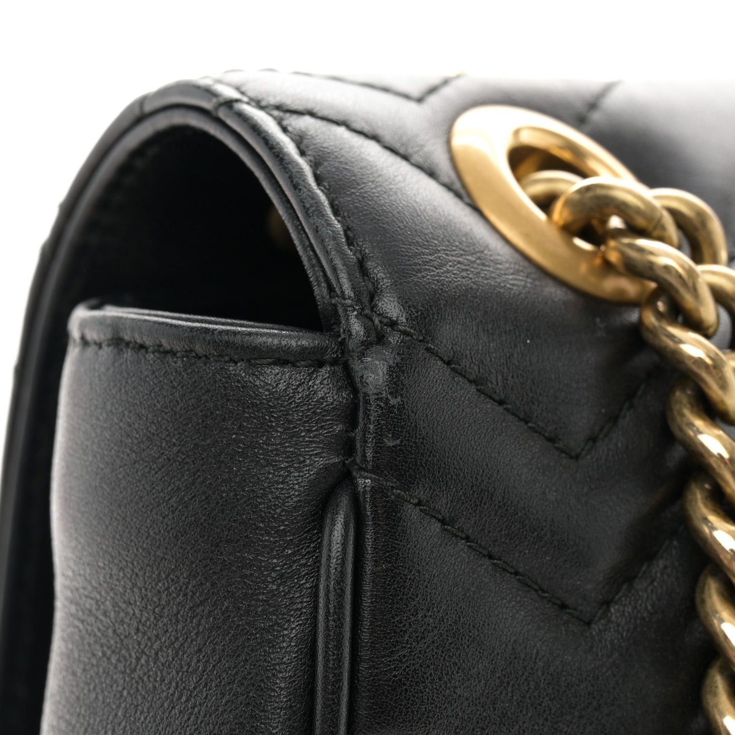 Calfskin Matelasse Medium GG Marmont Shoulder Bag Black