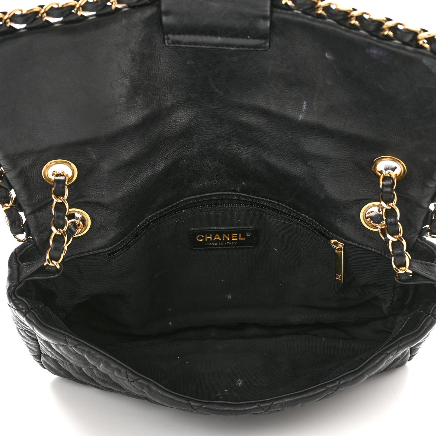 Calfskin Quilted Medium Chain Me Flap Black