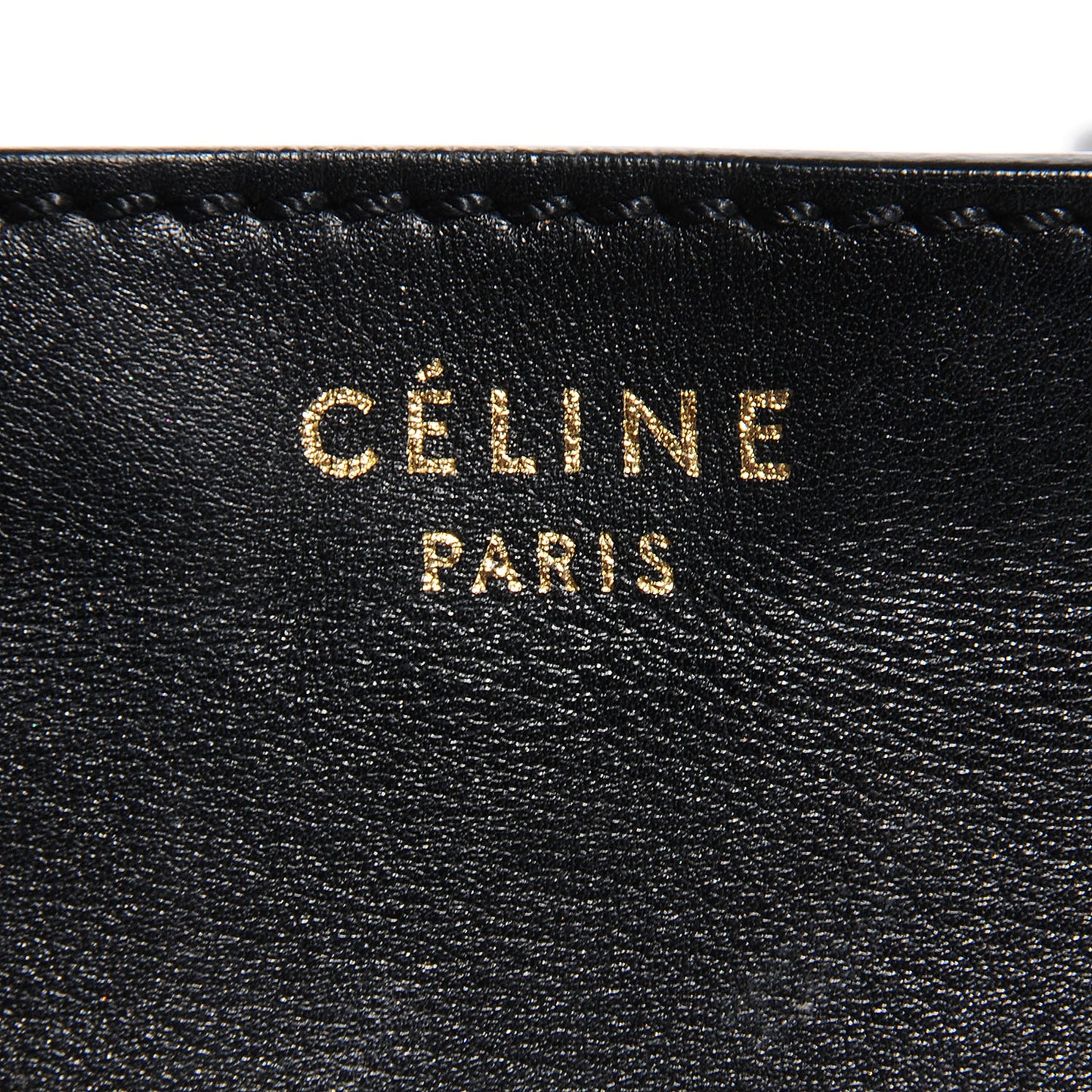 Smooth Calfskin Medium Luggage Black