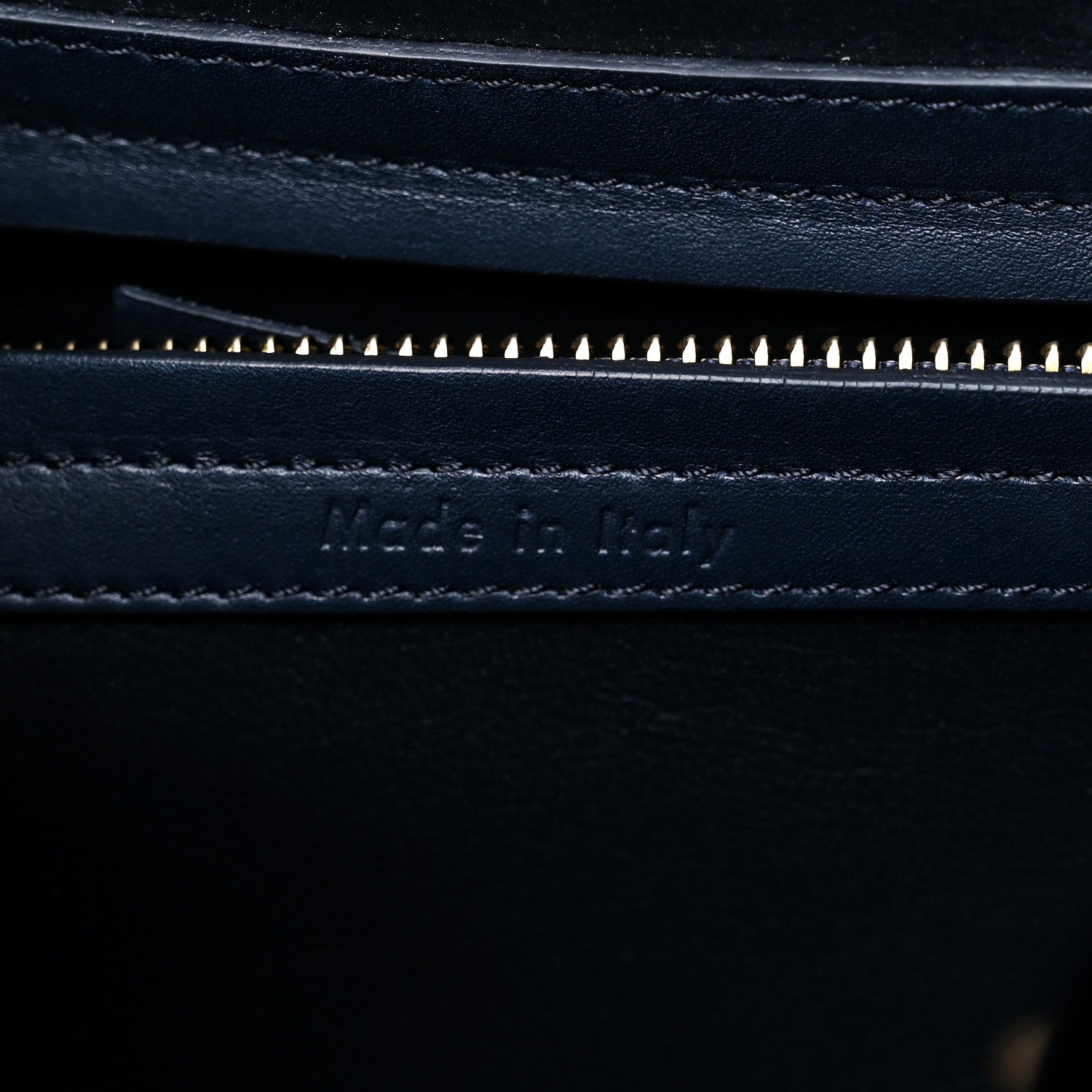 Celine Crocodile Embossed Calfskin Medium Phantom Luggage Navy Blue 6 of 24