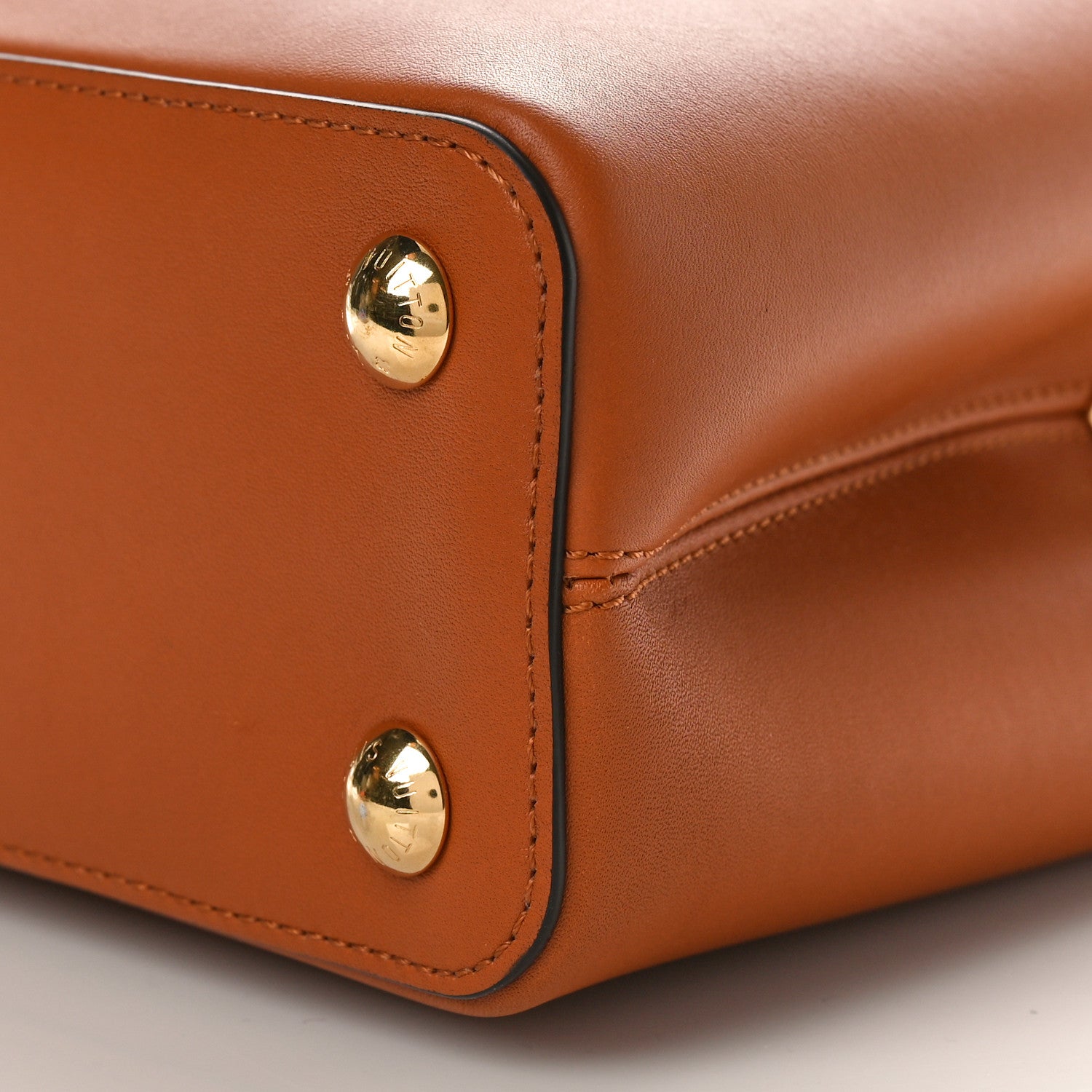 Louis Vuitton Calfskin Bolsa Capucines BB Caramel 9 of 9