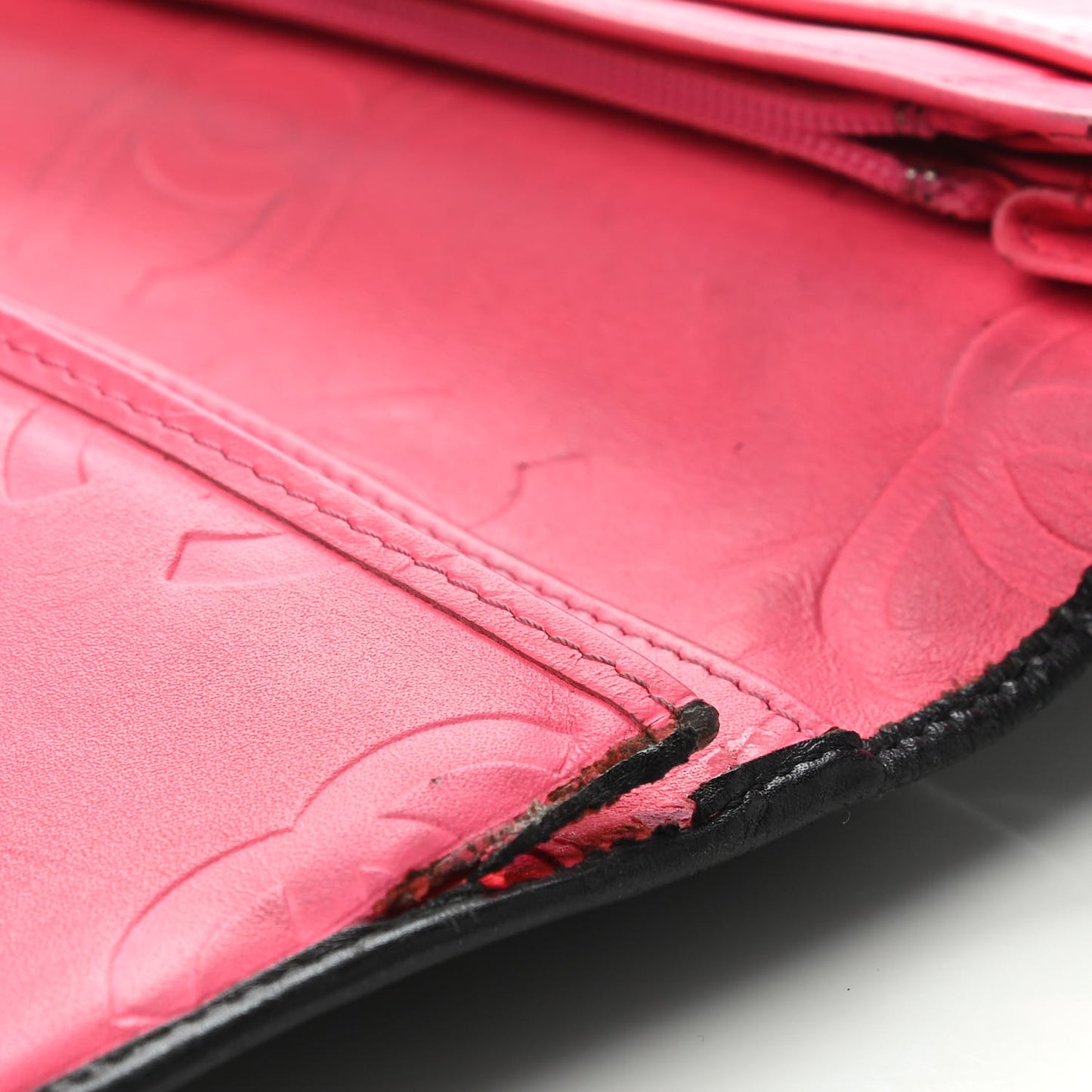 Calfskin Quilted Cambon Yen Wallet Black