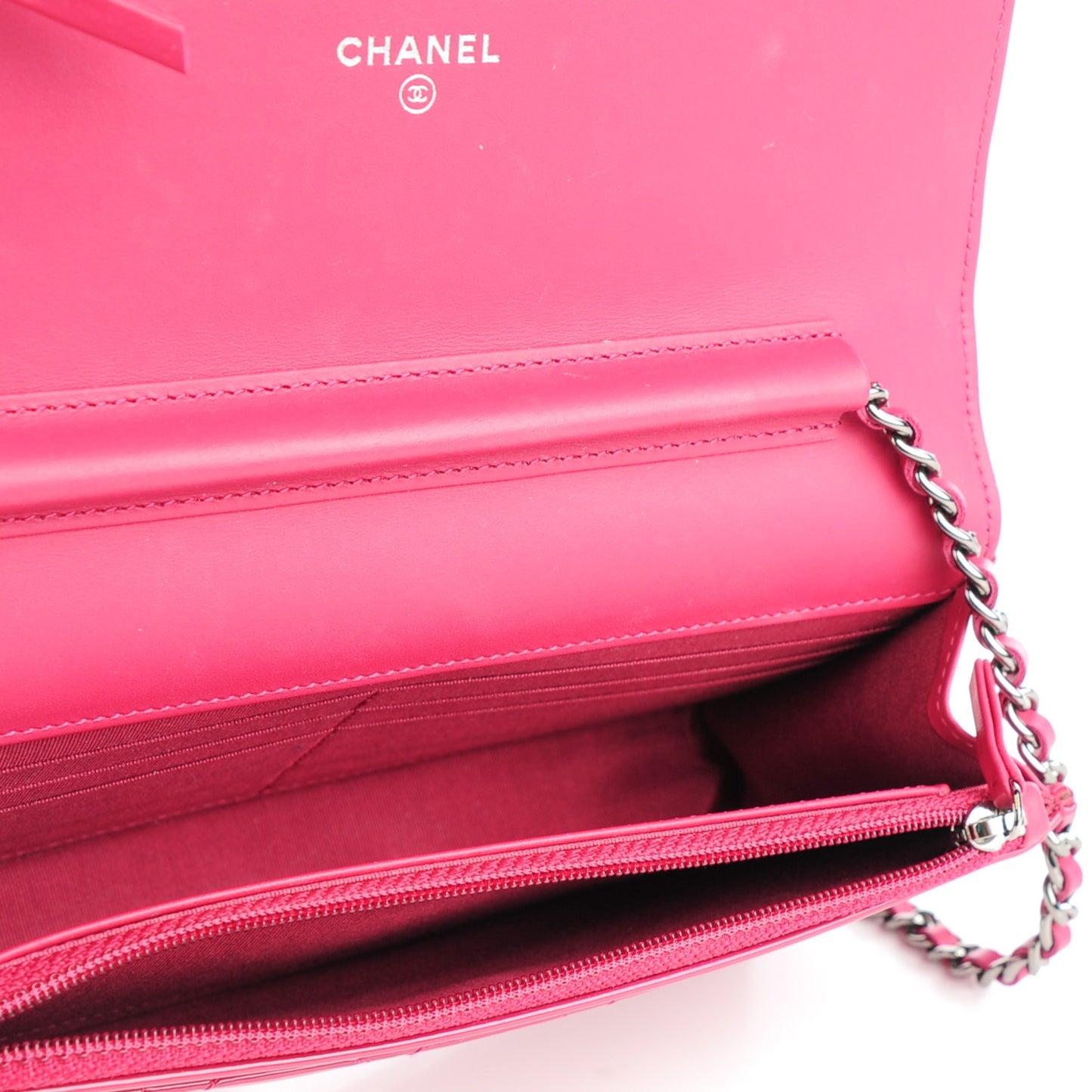 Patent Quilted Brilliant Wallet On Chain WOC Dark Pink
