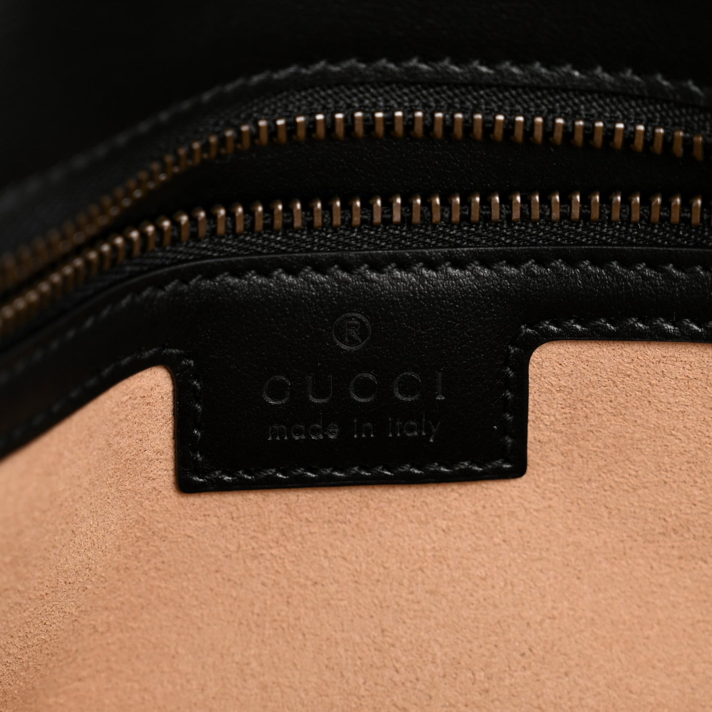 Calfskin Matelasse Small GG Marmont Shoulder Bag Black