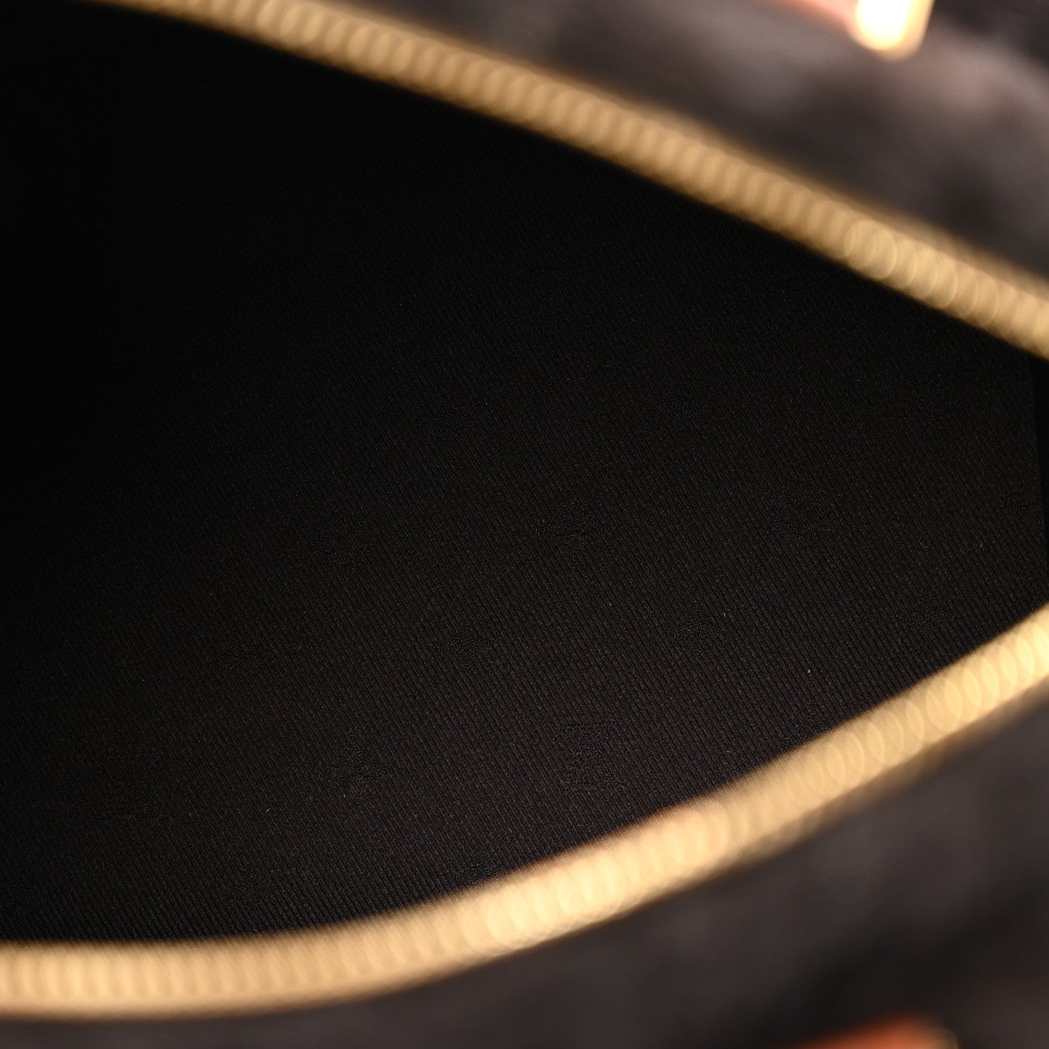 Louis Vuitton Shearling Monogram LV Ski Cozygram Speedy Bandouliere 25 Chocolate Cream 5 of 14