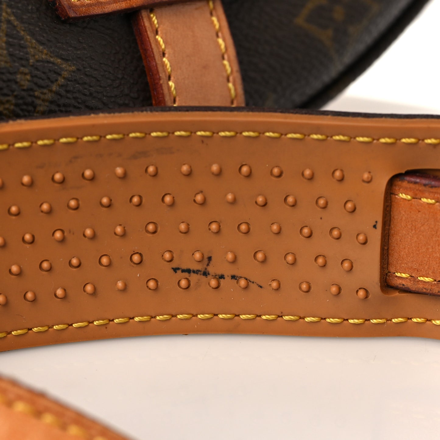 Monogram Chantilly GM