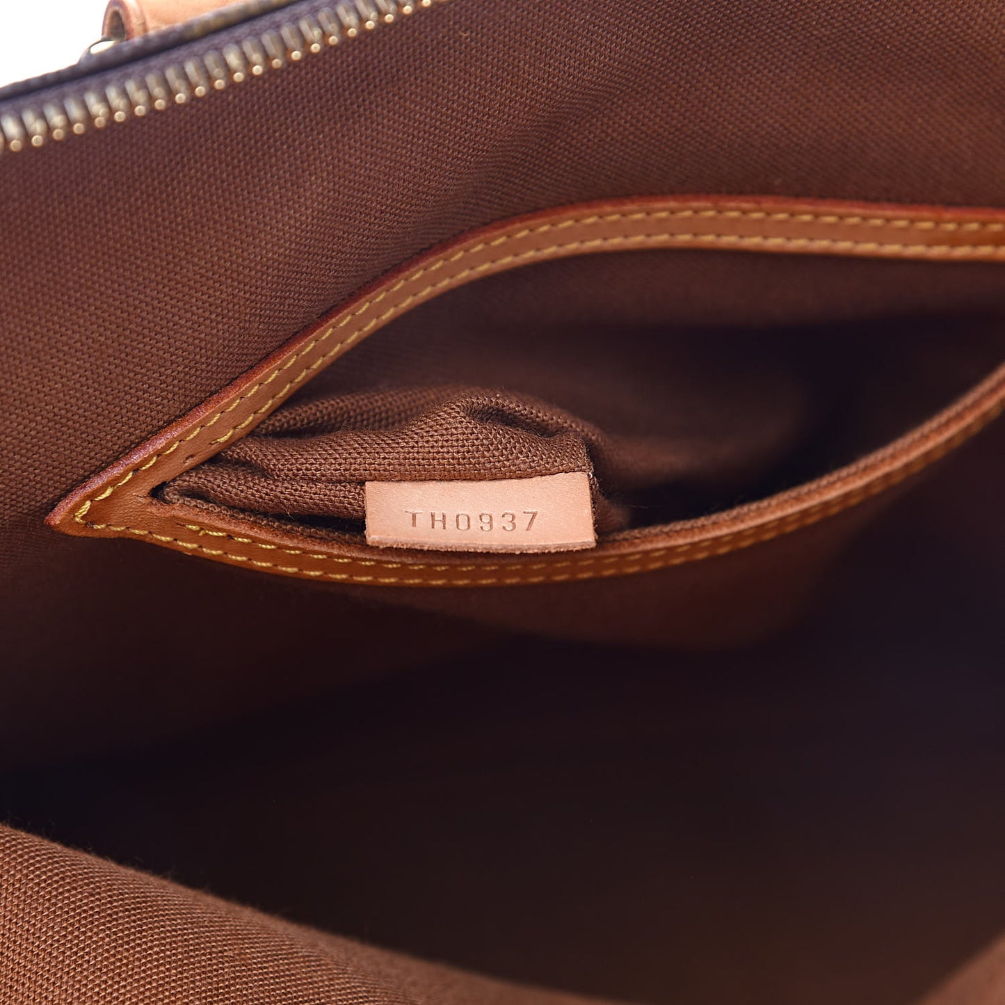 Monogram Alma PM