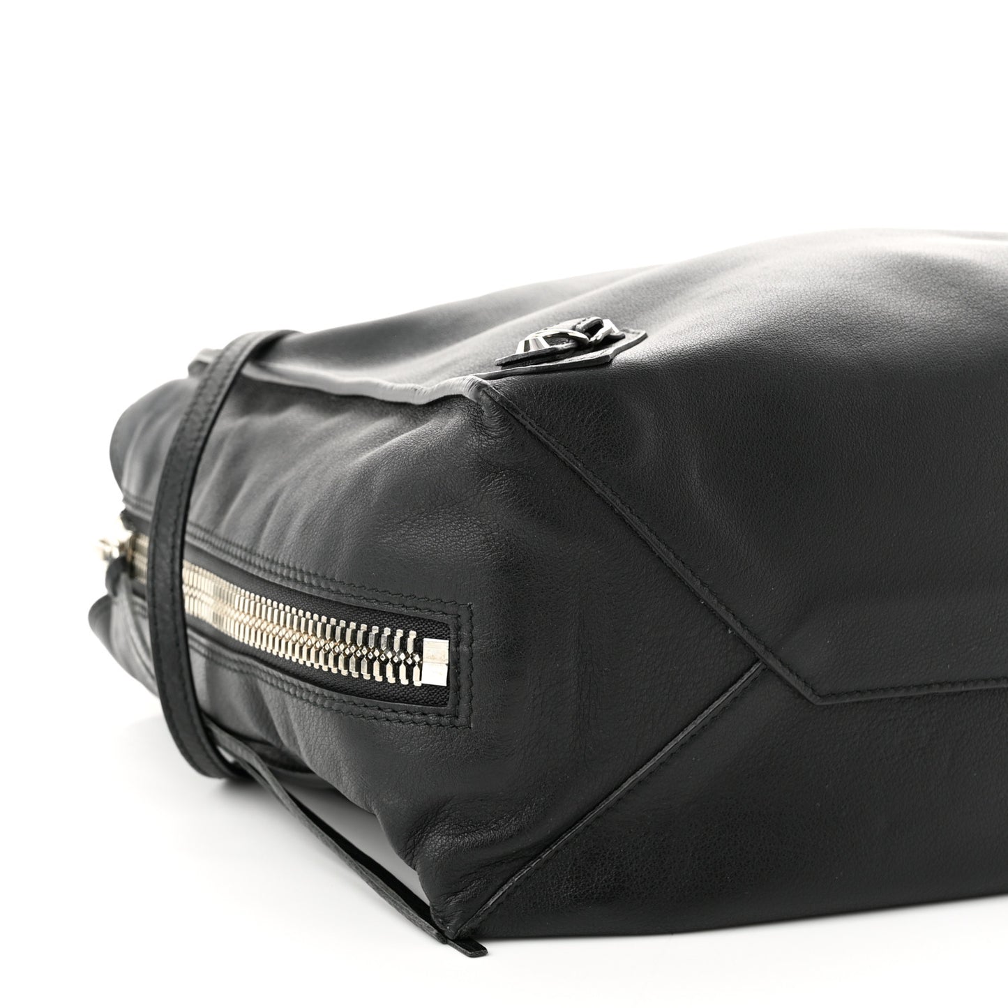 Veau Papier B4 Zip Around Tote Black