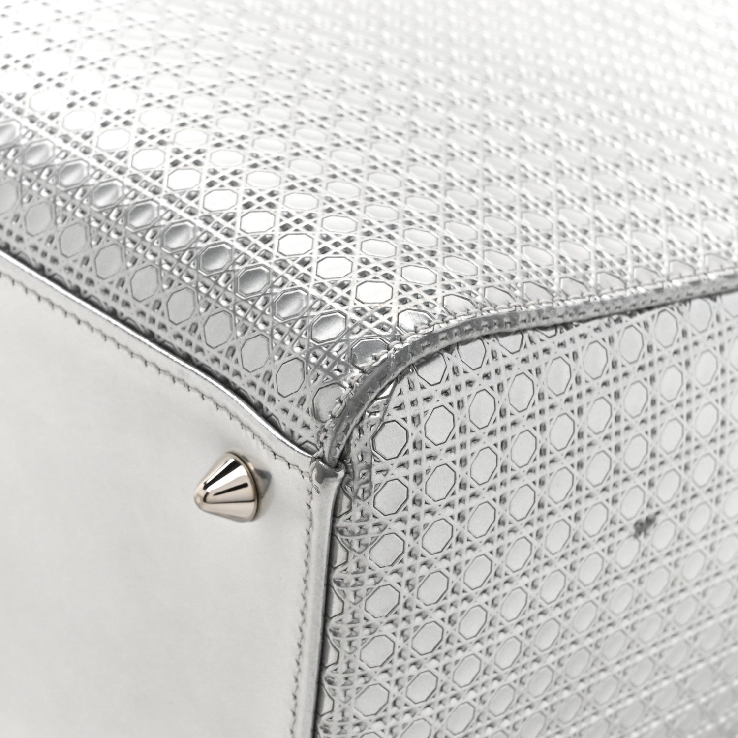 Christian Dior Metallic Patent Micro-Cannage Medium Lady Dior Silver 16 of 18