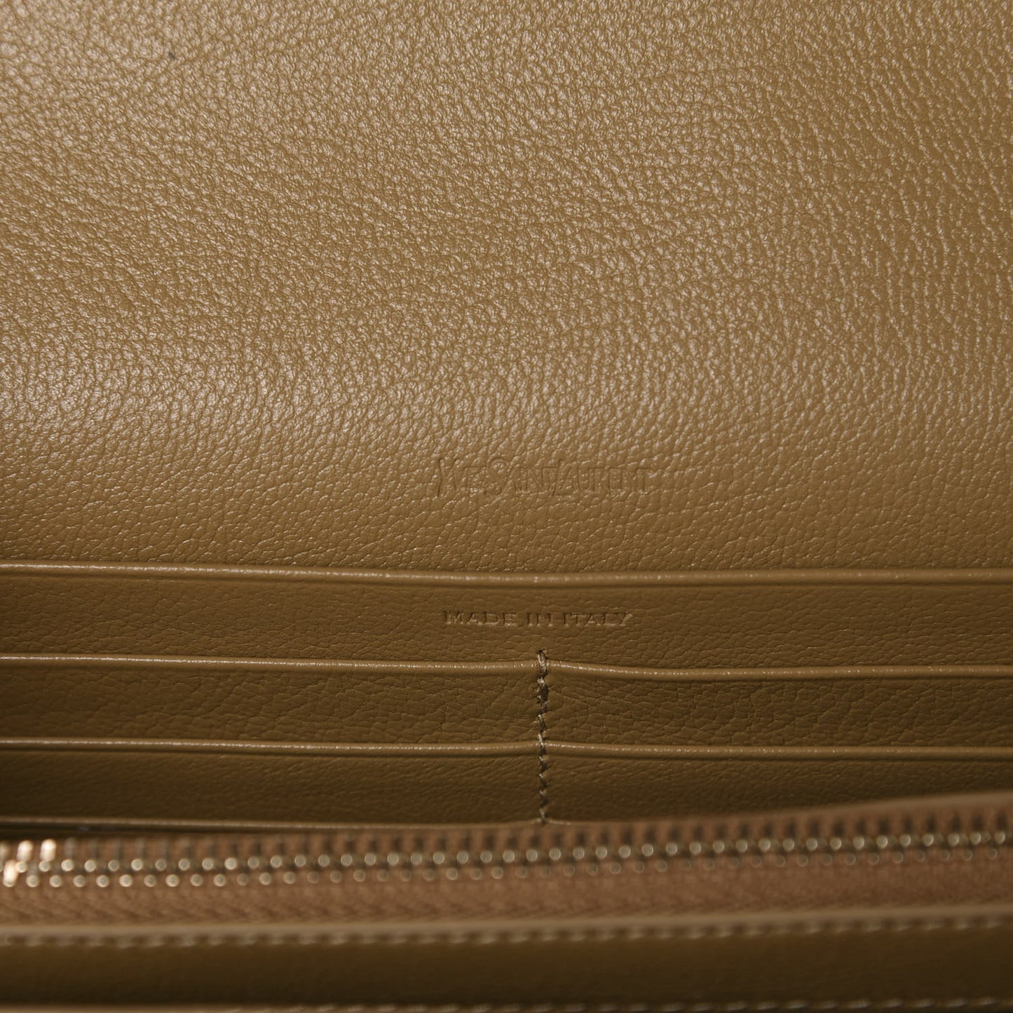 Calfskin Belle de Jour Chain Clutch Beige