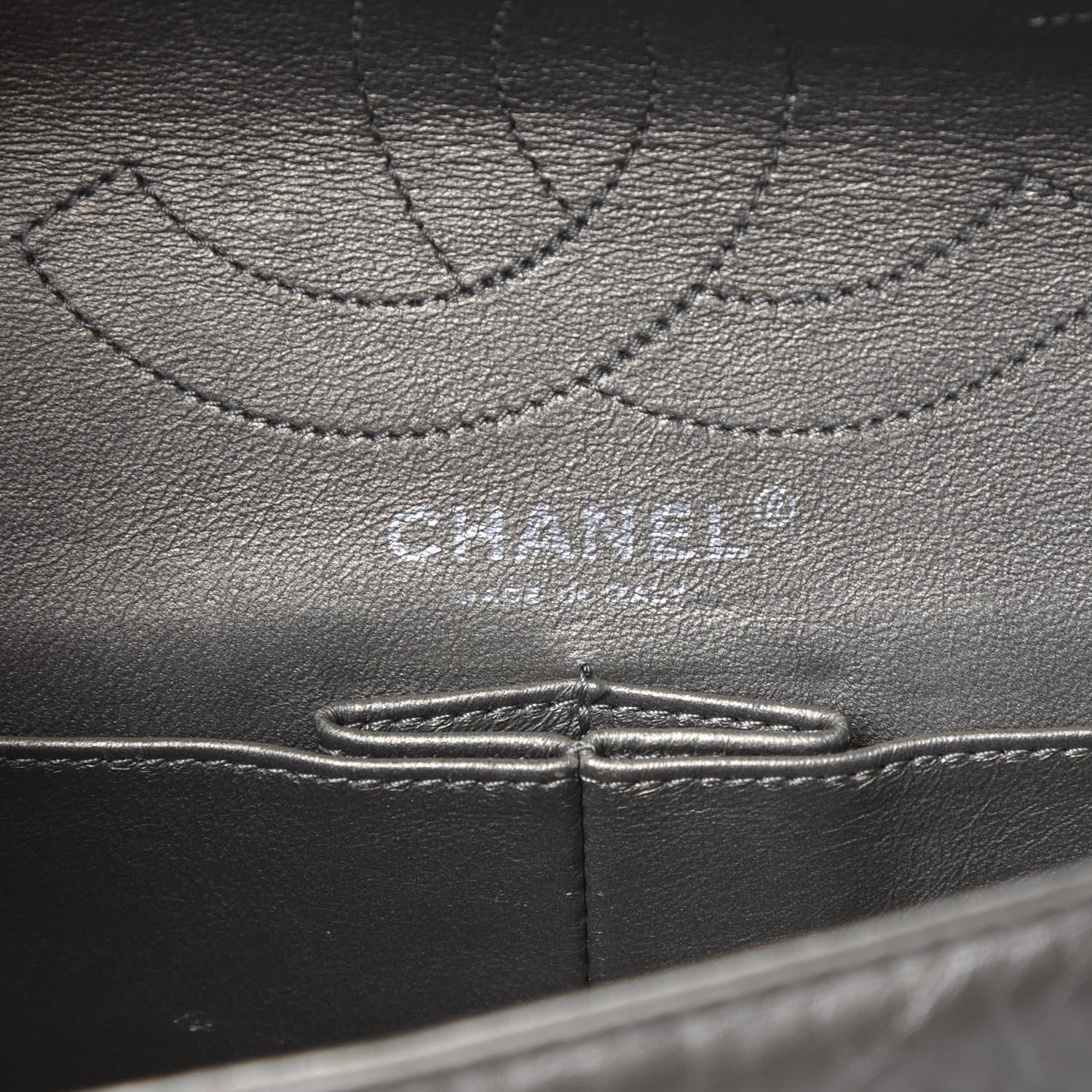 Chanel Metallic Aged Calfskin 2.55 Reissue 226 Flap Light Gold 6 of 15