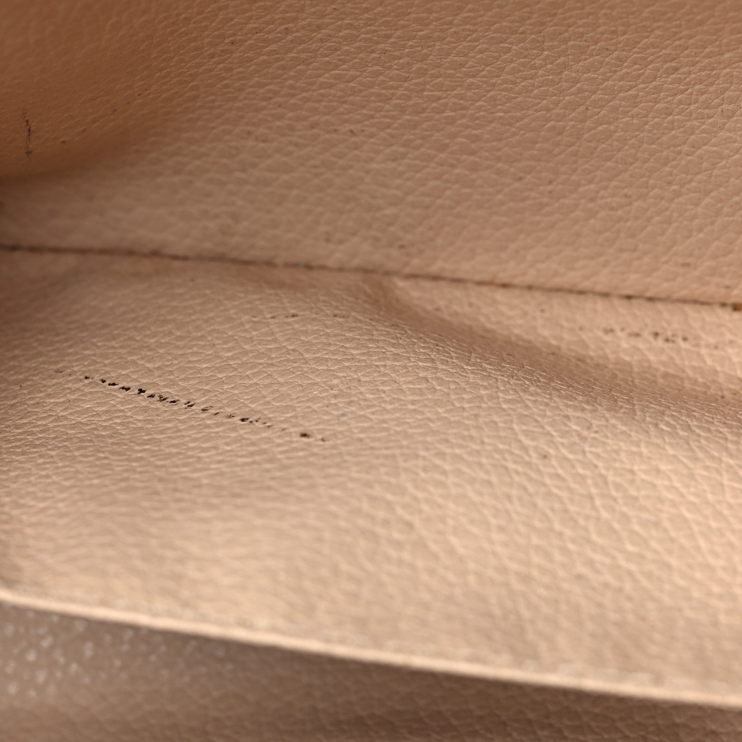 Louis Vuitton Monogram Trousse Toilette 28 7 of 10