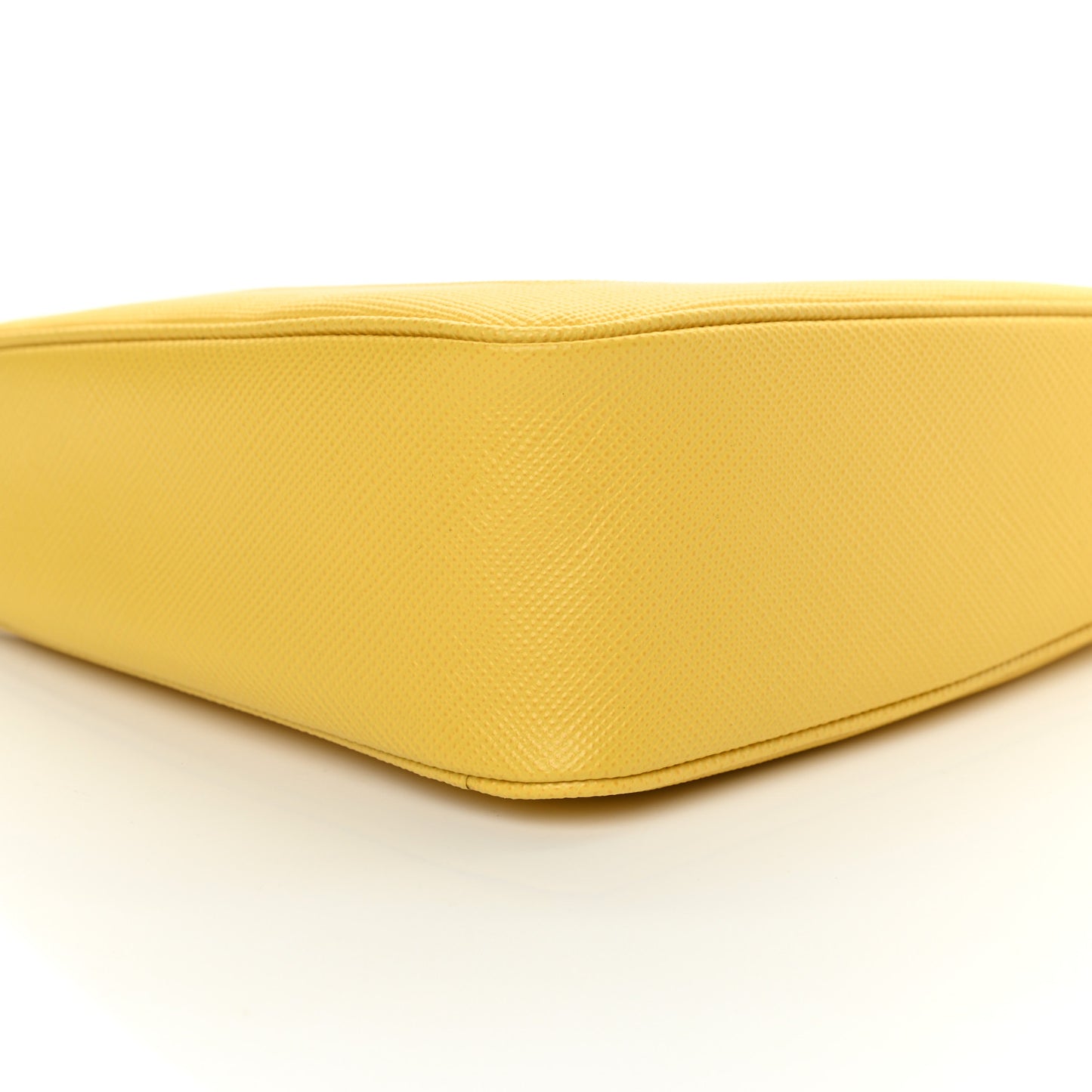 Saffiano Cuir Triangle Wristlet Sole