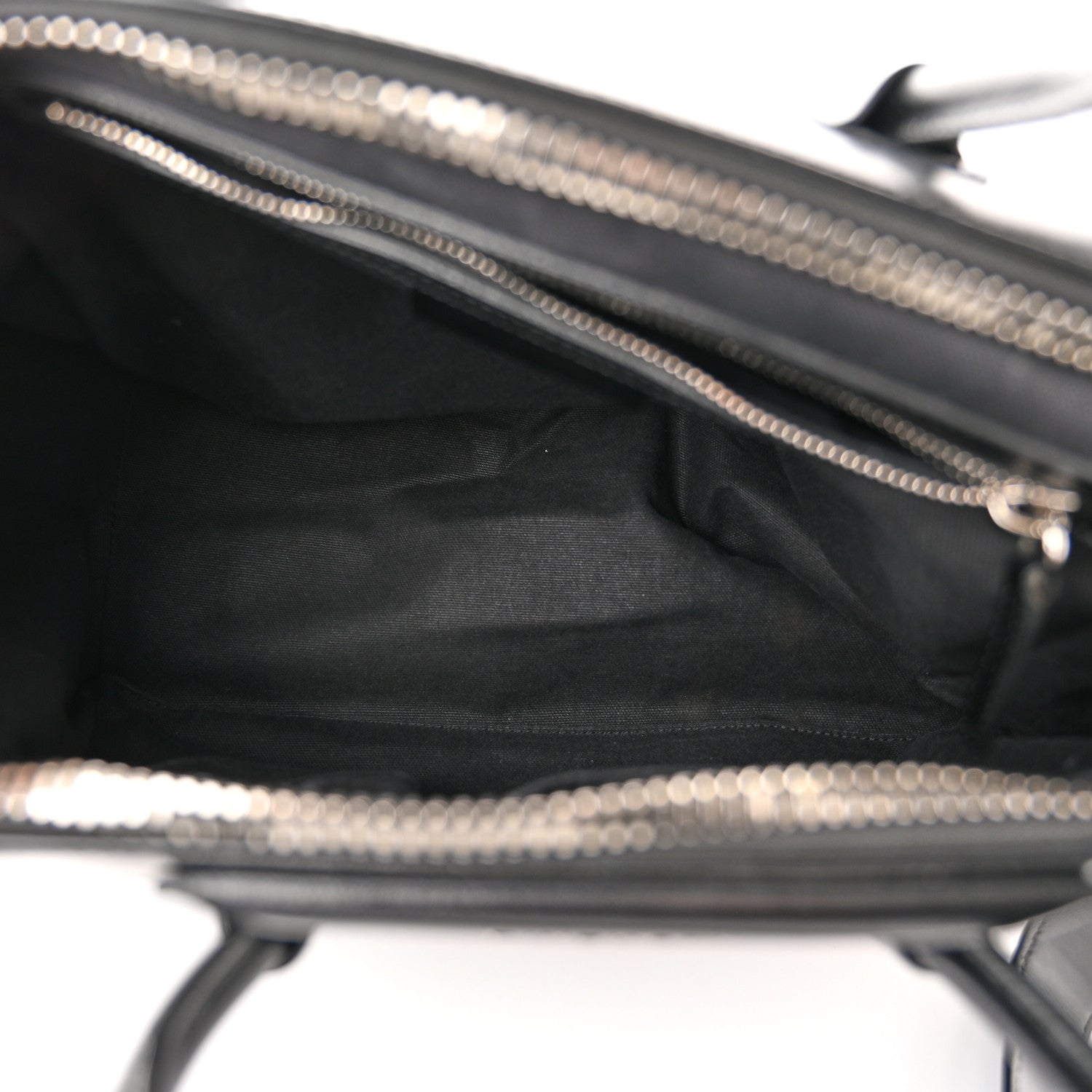 Givenchy Shiny Lord Calfskin Medium Antigona Black 5 of 11