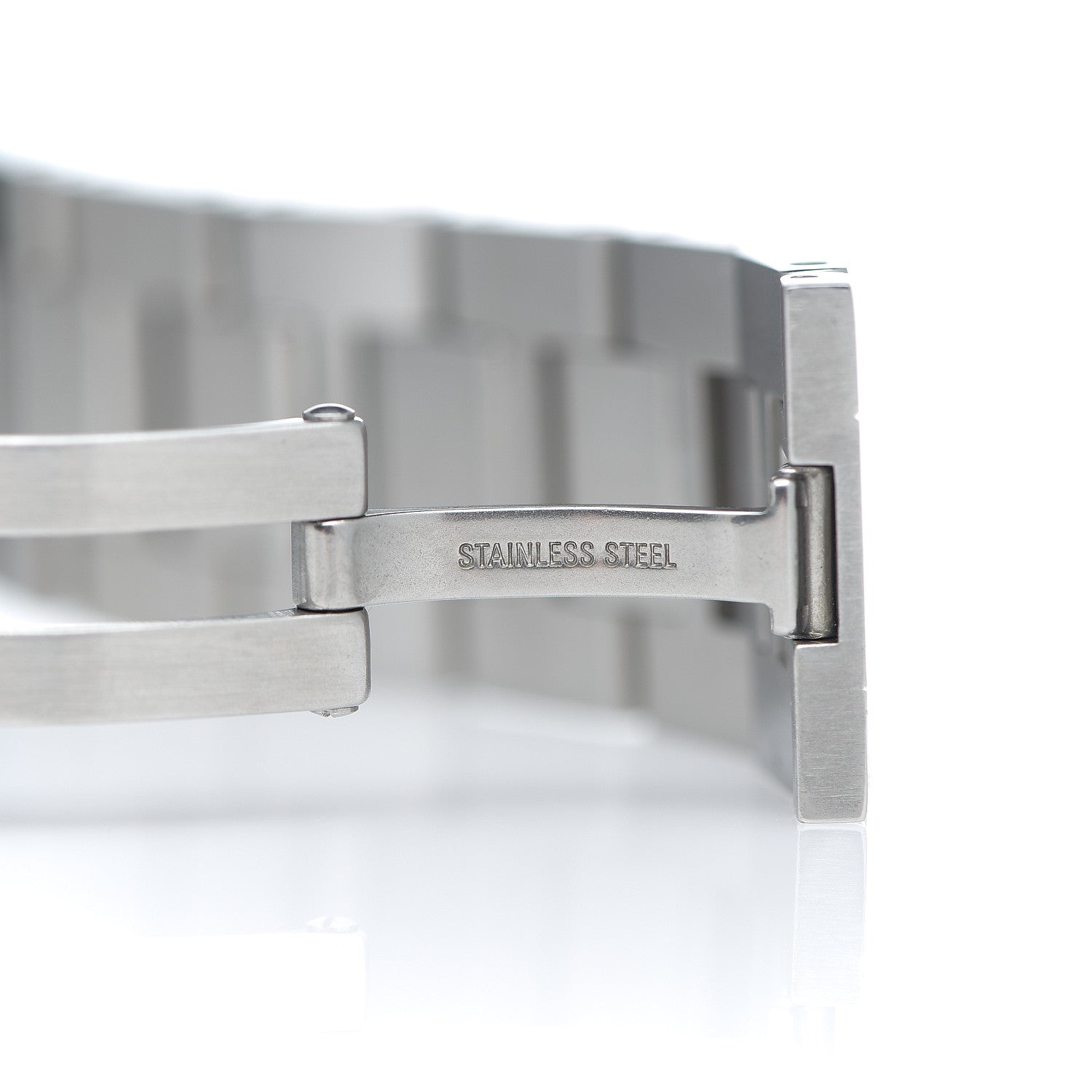 Cartier Stainless Steel 27mm Tank Solo Quartz Watch 7 of 7