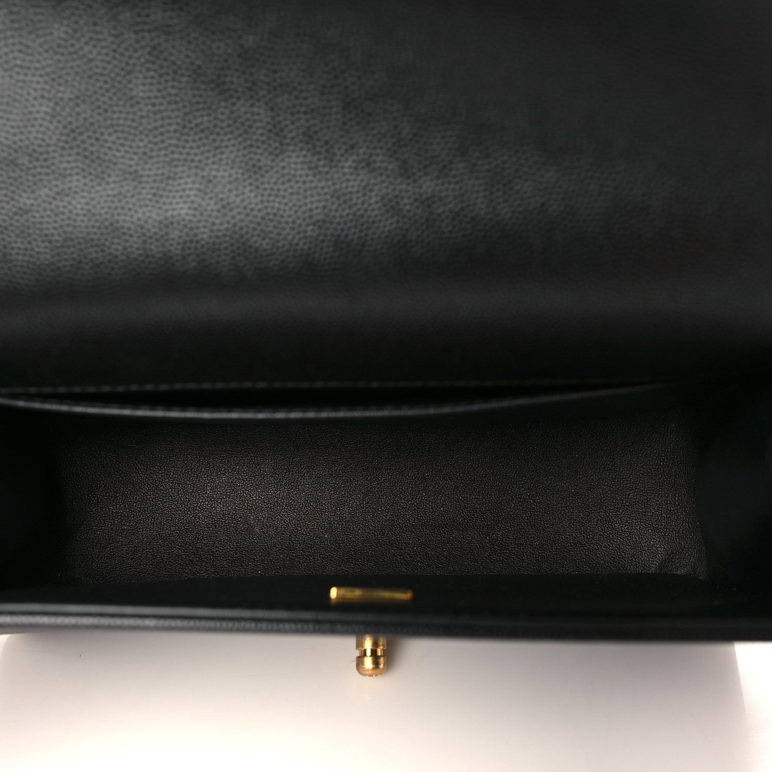 Chanel Caviar Quilted Medium Boy Flap Black 5 of 10