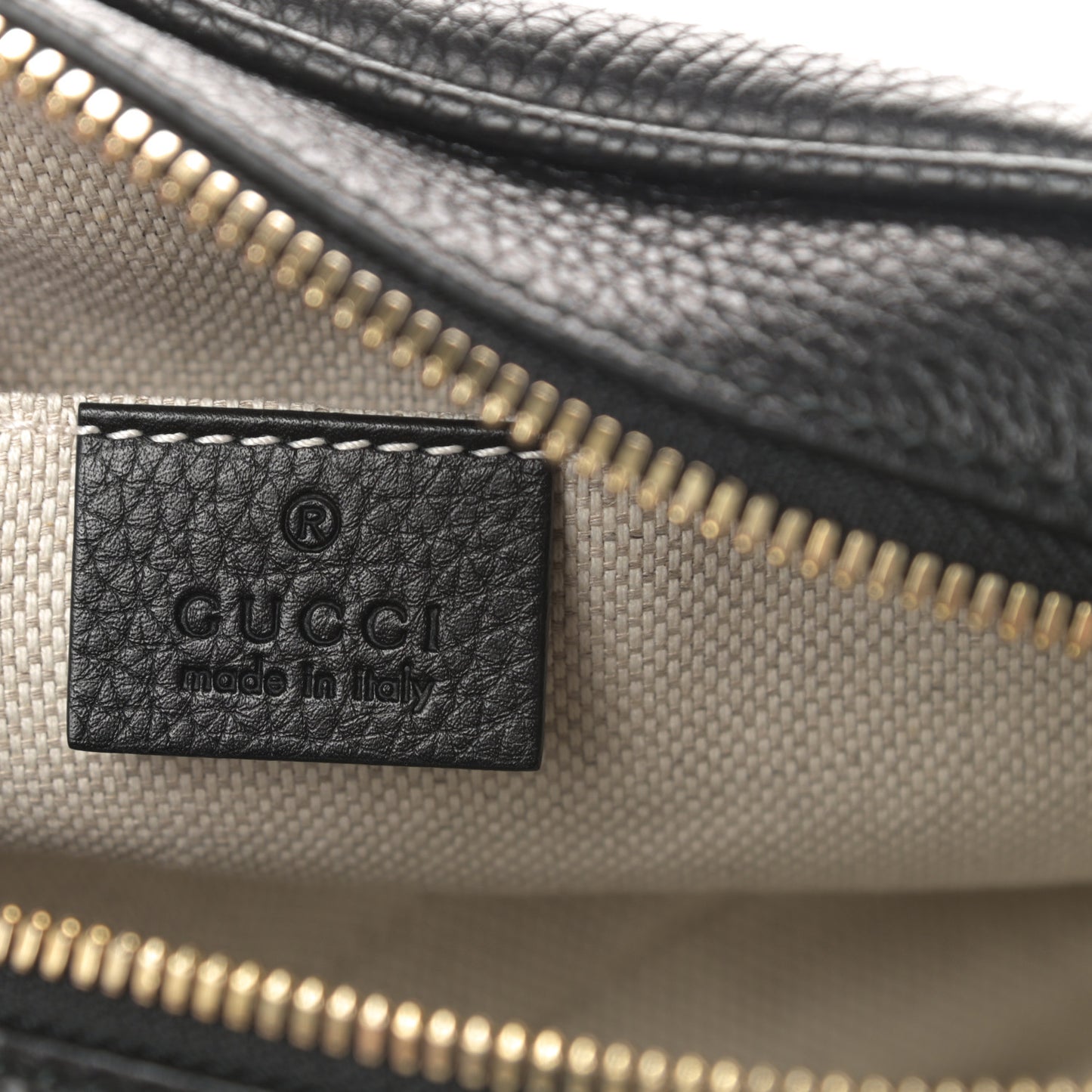 Pebbled Calfskin Small Soho Disco Bag Black