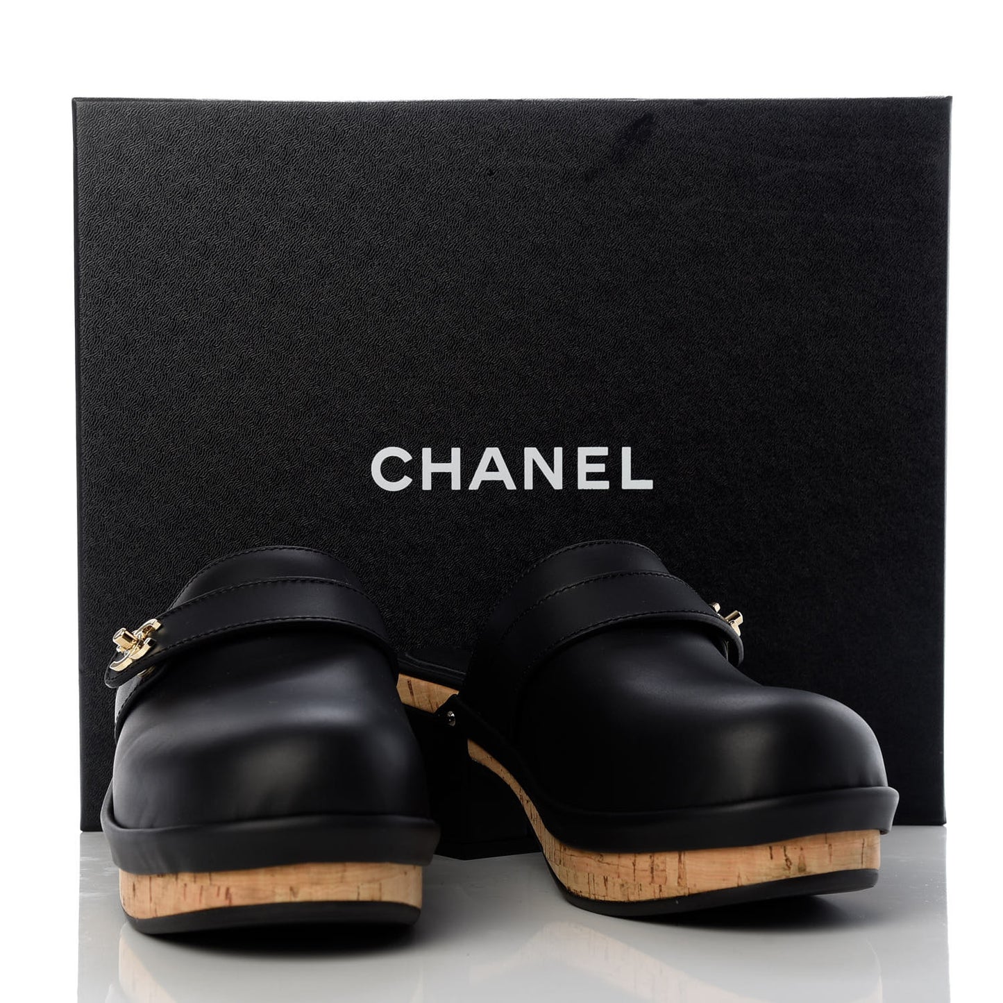 Calfskin CC Turn Lock Clogs 36 Black