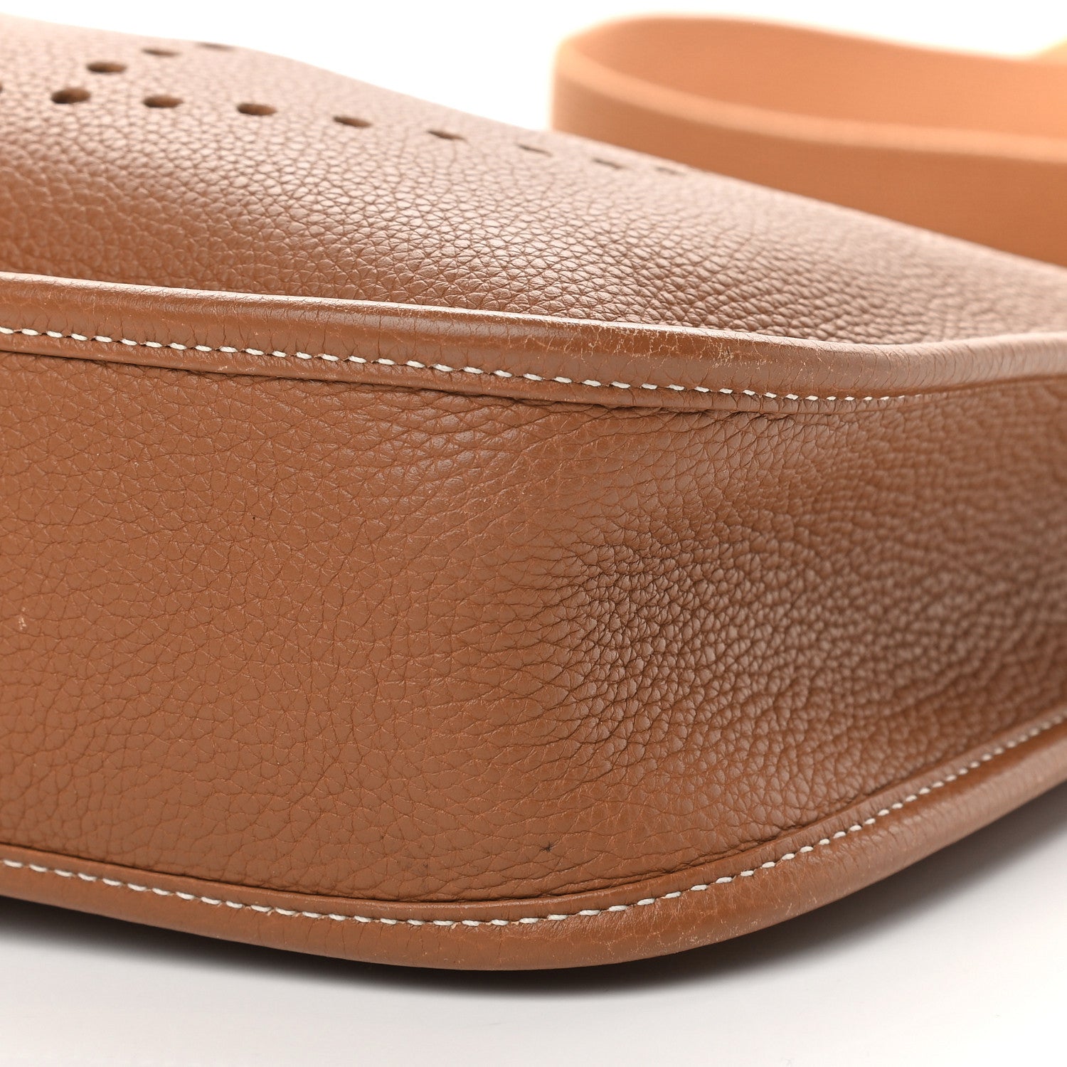 Hermes Taurillon Clemence Evelyne PM Gold 8 of 10