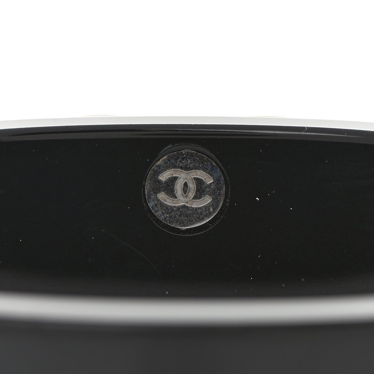 Resin Pearl Crystal CC Cuff Black