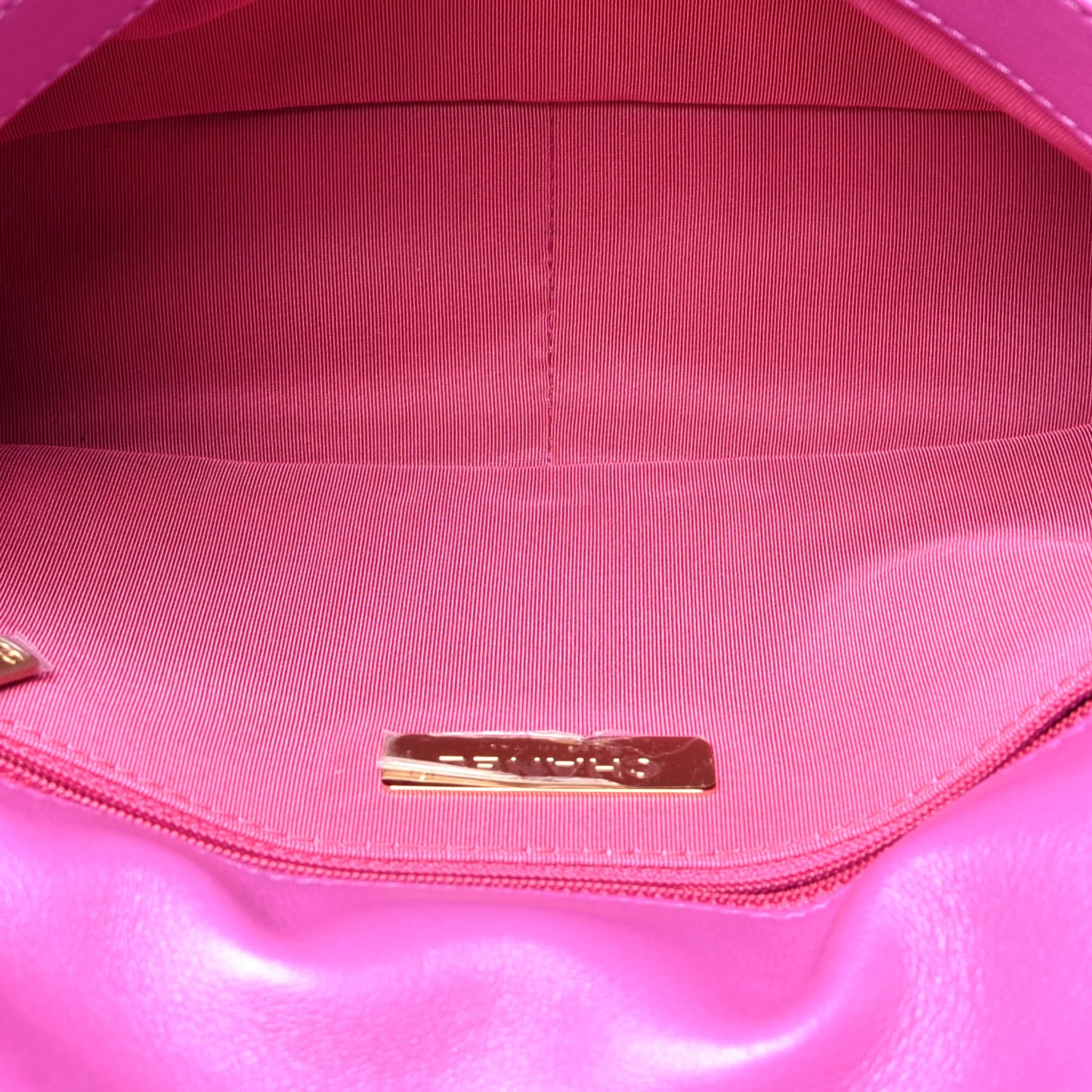 Lambskin Quilted Medium Chanel 19 Flap Purple