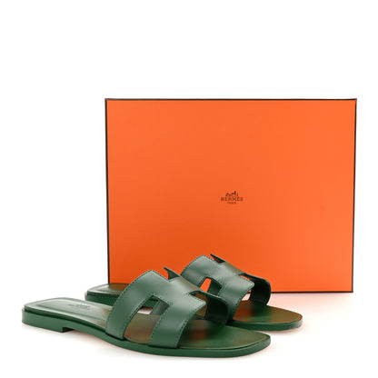 Hermes Calfskin Oran Sandals 38 Vert Electrique 10 of 10