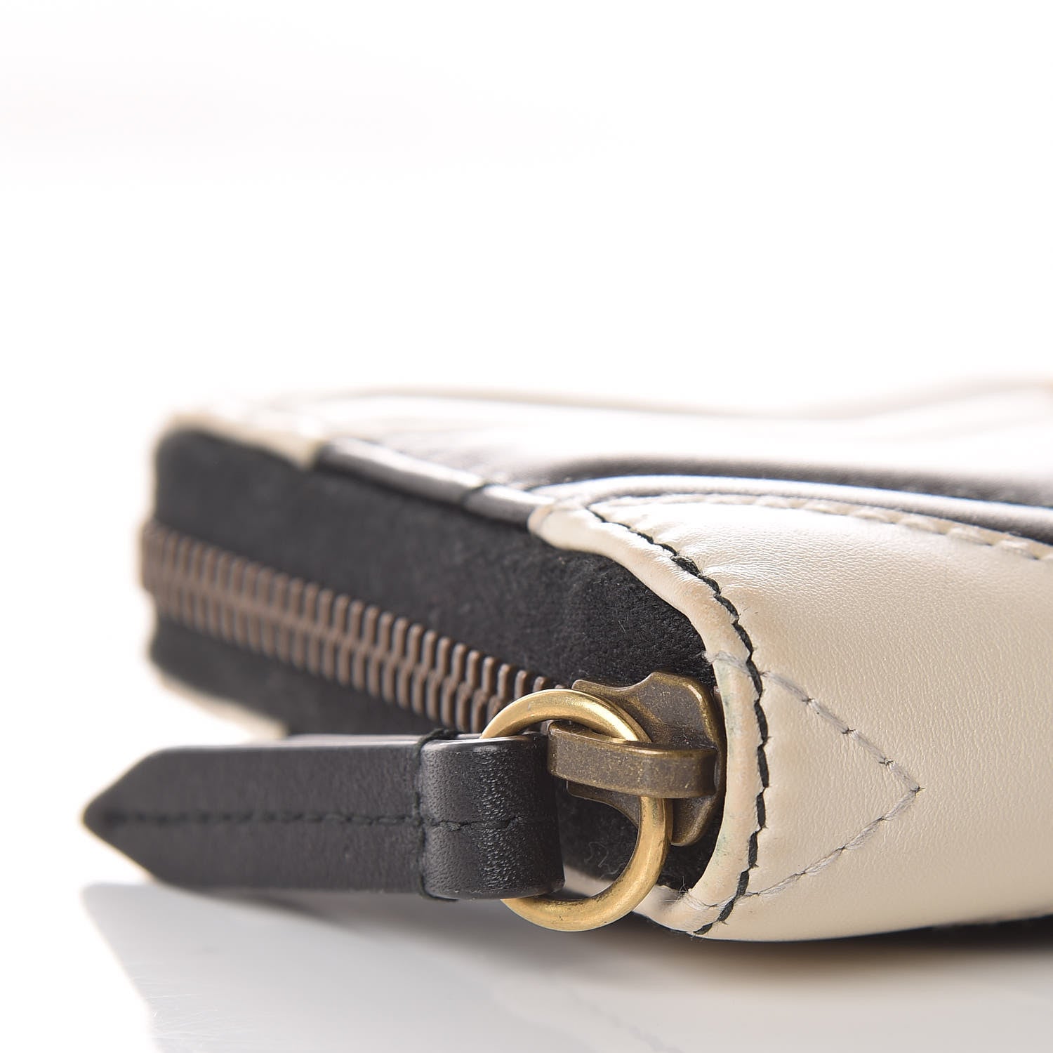 Gucci Calfskin Matelasse GG Marmont Zip Around Wallet Black White 9 of 10