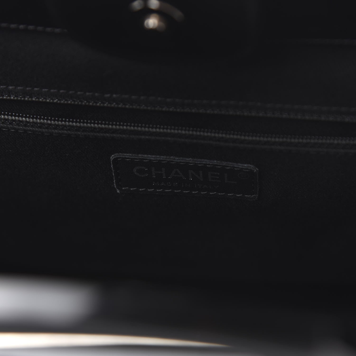 Chanel Glazed Calfskin Quilted Large CC Delivery Tote Black 8 of 16
