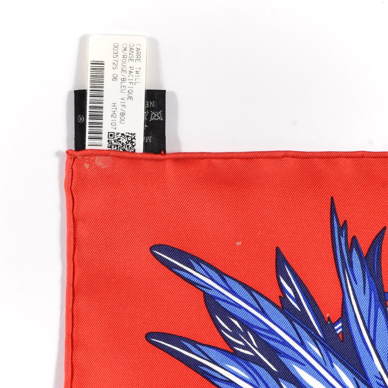 Hermes Silk La Danse Pacifique Scarf 90 Rouge Bleu Vif Bouton D'O 5 of 5