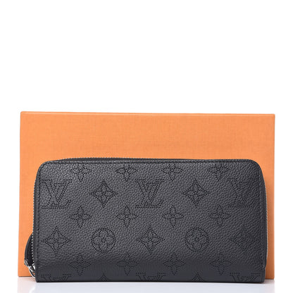 Louis Vuitton Mahina Zippy Wallet NM Black 7 of 7
